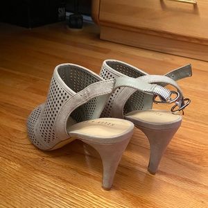 Kelly and Katie BERILLAN SANDAL